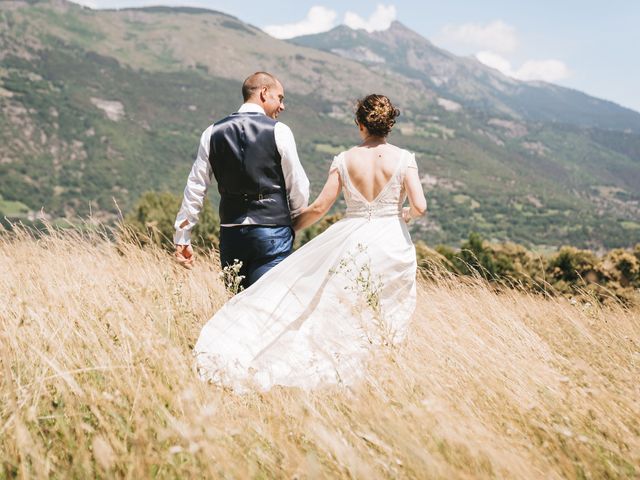 Il matrimonio di Fabrizio e Ambra a Nus, Aosta 5