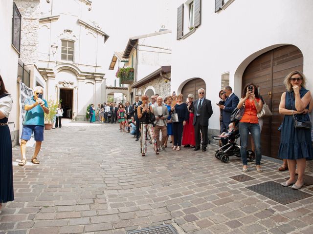 Il matrimonio di Ale e Susanna a Malgrate, Lecco 17