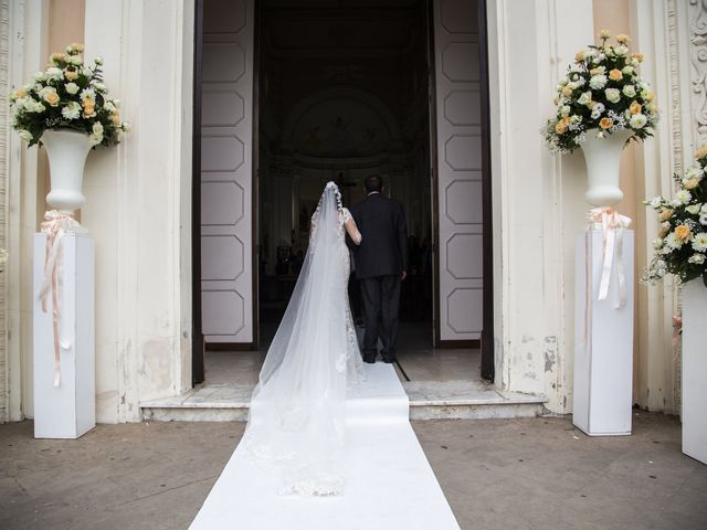 Il matrimonio di Rocco e Debora a Marina di Gioiosa Ionica, Reggio Calabria 13