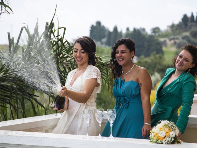 Il matrimonio di Rocco e Debora a Marina di Gioiosa Ionica, Reggio Calabria 32