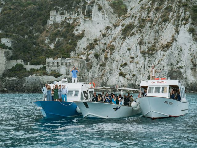 Il matrimonio di Salvatore e Katia a Lipari, Messina 23