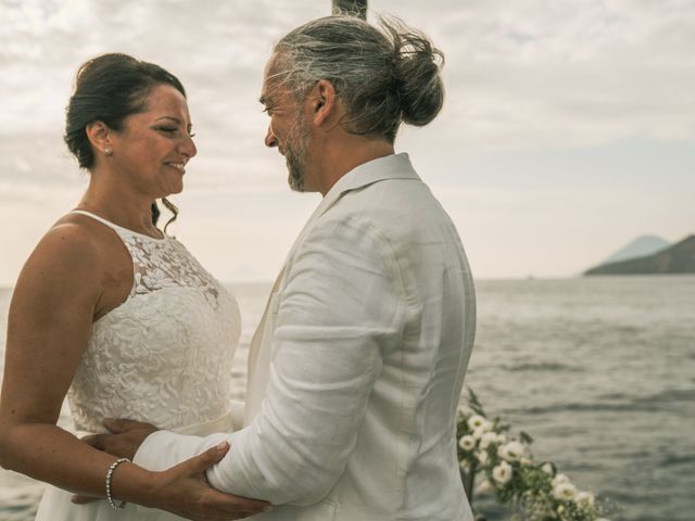 Il matrimonio di Salvatore e Katia a Lipari, Messina 63