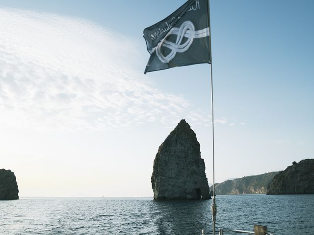 Il matrimonio di Salvatore e Katia a Lipari, Messina 79