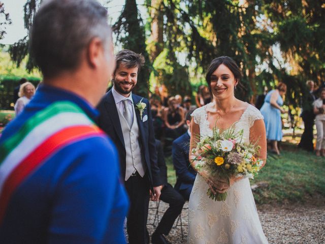 Il matrimonio di Tommaso e Valentina a Nibbiano, Piacenza 16