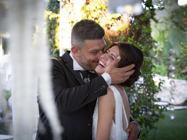 Il matrimonio di Enza e Luciano a Barile, Potenza 27