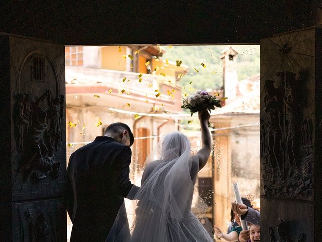 Il matrimonio di Cristian e Oriana a Civitella Roveto, L'Aquila 23