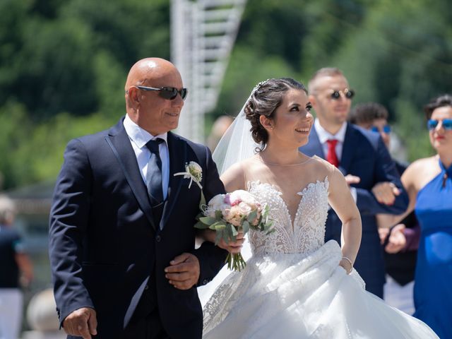 Il matrimonio di Cristian e Oriana a Civitella Roveto, L'Aquila 44