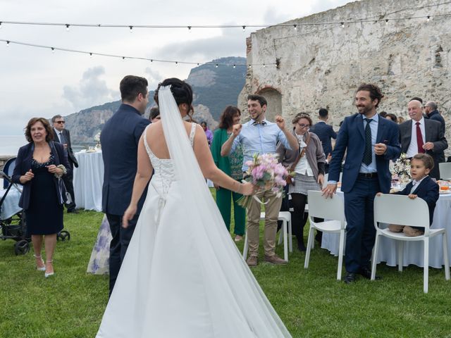 Il matrimonio di Thomas e Michela a Finale Ligure, Savona 12