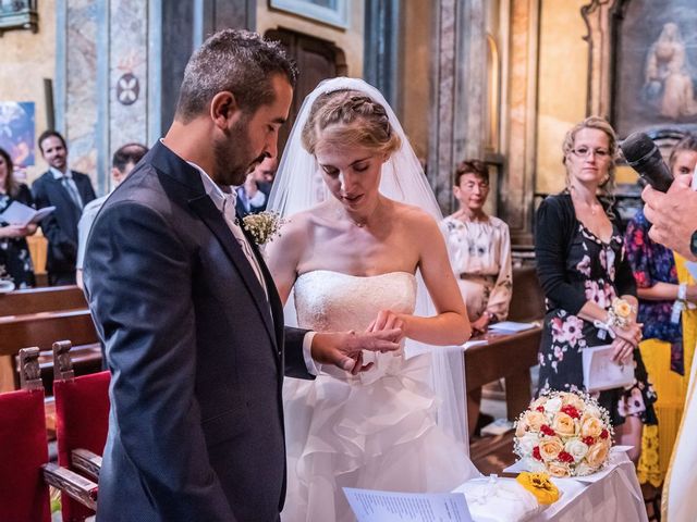 Il matrimonio di Dario e Valentina a Varallo Pombia, Novara 26