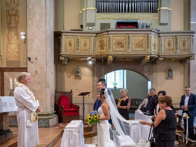 Il matrimonio di Wainer e Raffaella a Sant&apos;Angelo Lodigiano, Lodi 49