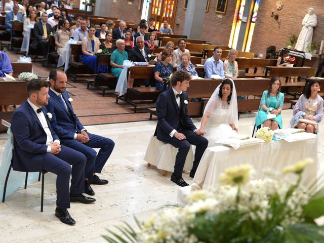 Il matrimonio di Manuel e Lorenza a Spinea, Venezia 19