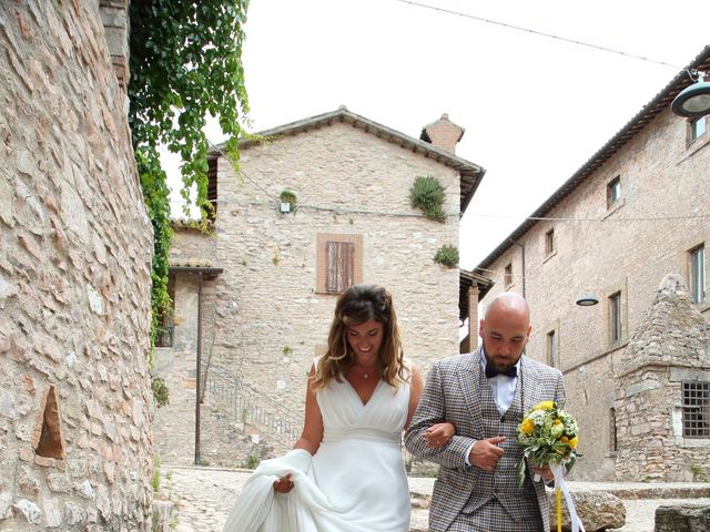 Il matrimonio di Cristian e Sara a Acquasparta, Terni 31