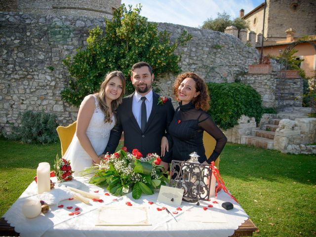 Il matrimonio di Vinicius e Carla a Nerola, Roma 17