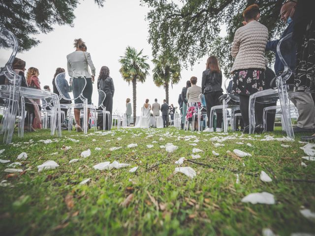 Il matrimonio di Jowan e Serena a Viverone, Biella 15