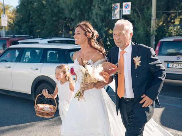 Il matrimonio di Paco e Manuela a Senigallia, Ancona 26