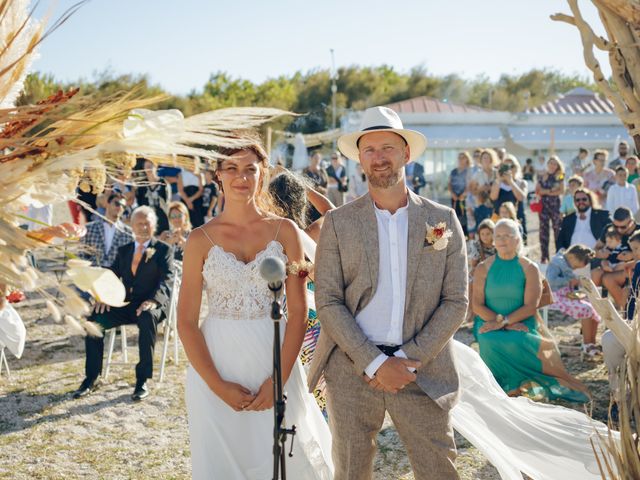 Il matrimonio di Paco e Manuela a Senigallia, Ancona 35