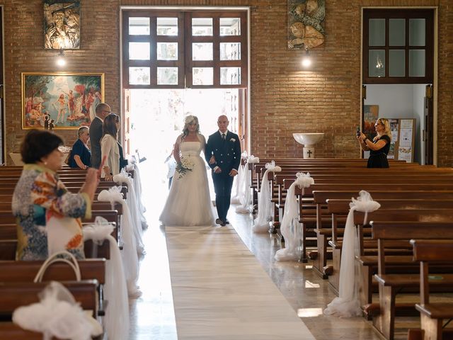 Il matrimonio di Lorenzo e Celeste a Pescara, Pescara 13