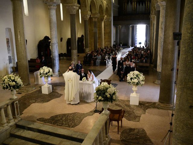 Il matrimonio di Tiziano e Martina a Taranto, Taranto 12