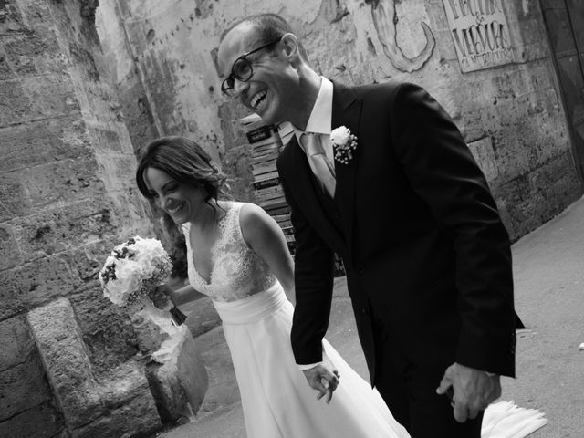 Il matrimonio di Tiziano e Martina a Taranto, Taranto 15