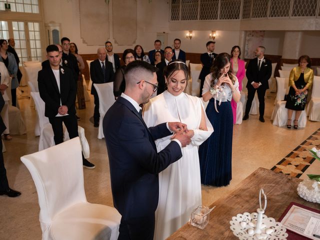 Il matrimonio di Domenico e Maria a Altamura, Bari 35