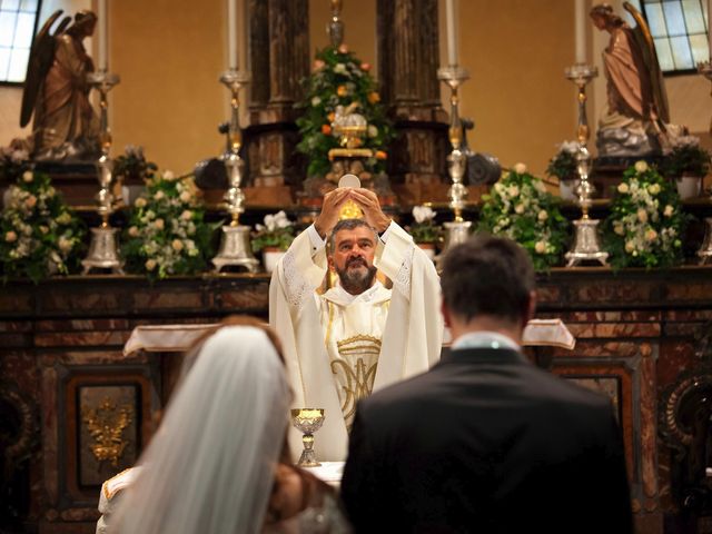 Il matrimonio di Mauro e Tiziana a Cornaredo, Milano 25