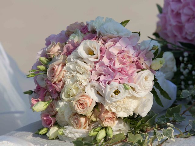 Il matrimonio di Gabriel e Simona  a Belvedere  Marittimo, Cosenza 38