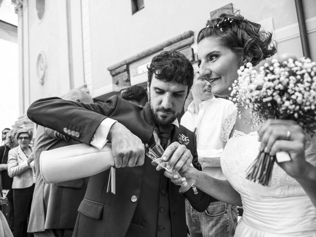 Il matrimonio di Matteo e Serena a Badalucco, Imperia 27