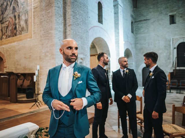 Il matrimonio di Ettore e Daniela a Tolentino, Macerata 32