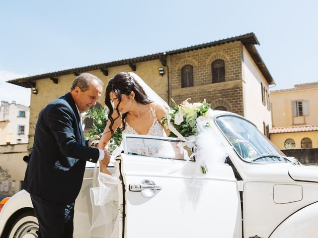 Il matrimonio di Valentina e Andrea a Castiglione del Lago, Perugia 9