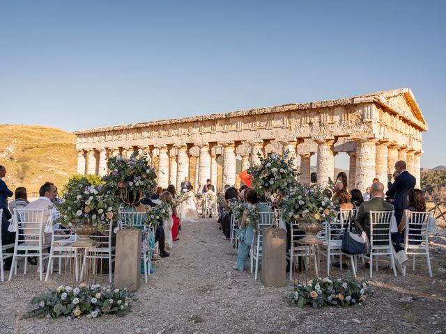 Il matrimonio di Giuseppe e Cristina a Calatafimi-Segesta, Trapani 32