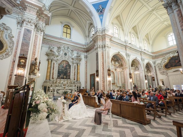 Il matrimonio di Maurizio e Raffaella a Manduria, Taranto 25