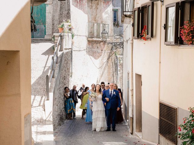 Il matrimonio di Emanuela e Arnaldo a Letino, Caserta 24