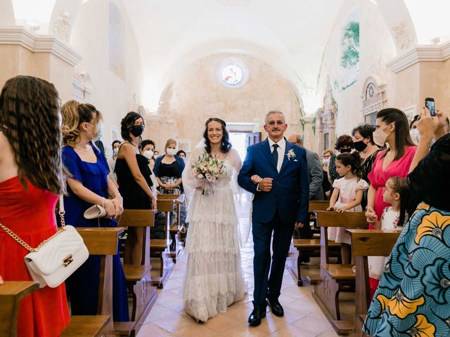 Il matrimonio di Emanuela e Arnaldo a Letino, Caserta 28