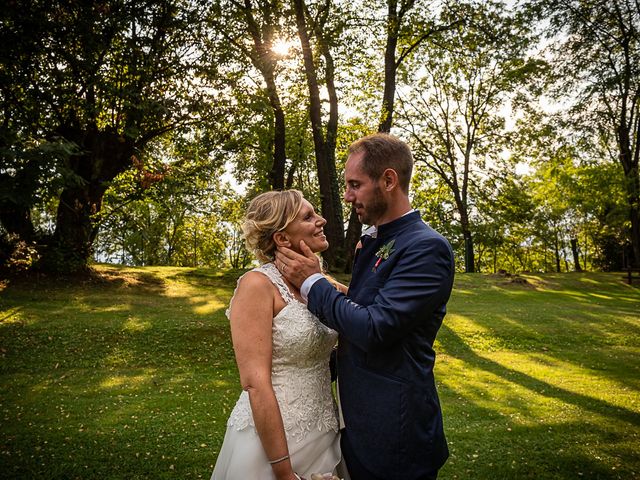 Il matrimonio di Simone e Chiara a Besozzo, Varese 37