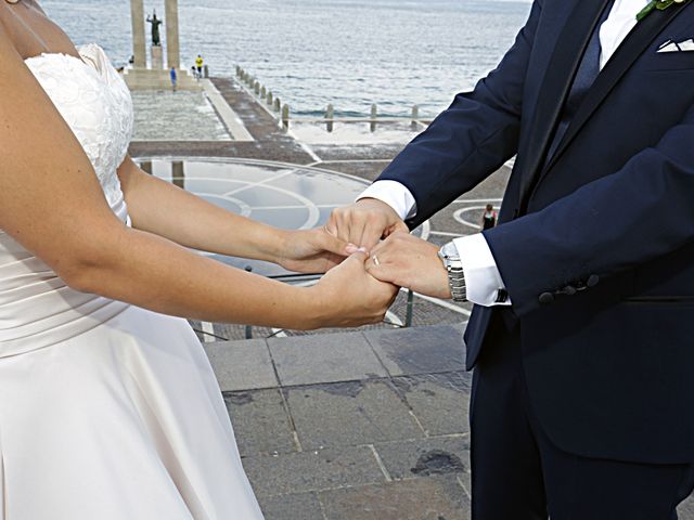 Il matrimonio di Pietrangelo e Emma a Reggio di Calabria, Reggio Calabria 19
