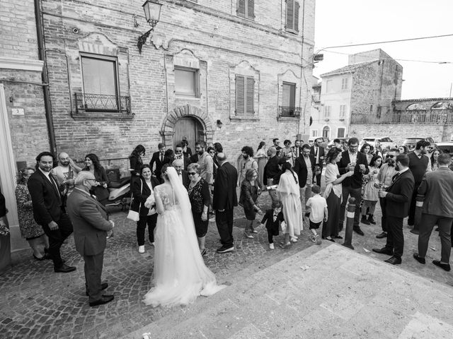 Il matrimonio di Silvia e Matteo a Offida, Ascoli Piceno 52