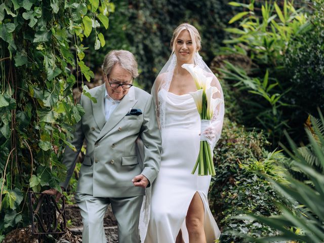 Il matrimonio di Alex e Eva a Azzate, Varese 11
