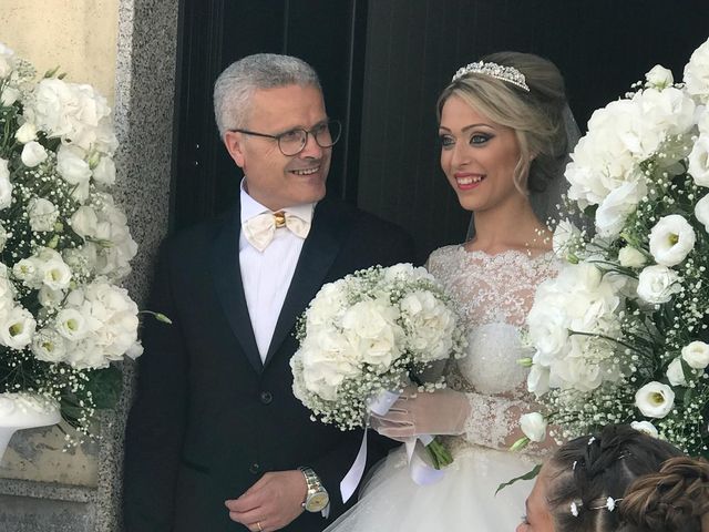 Il matrimonio di Vincenzo  e Angela Pia a Monte Sant&apos;Angelo, Foggia 8