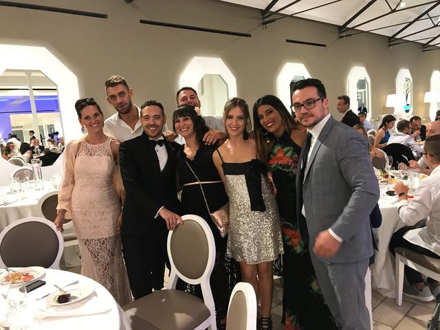 Il matrimonio di Vincenzo  e Angela Pia a Monte Sant'Angelo, Foggia 11