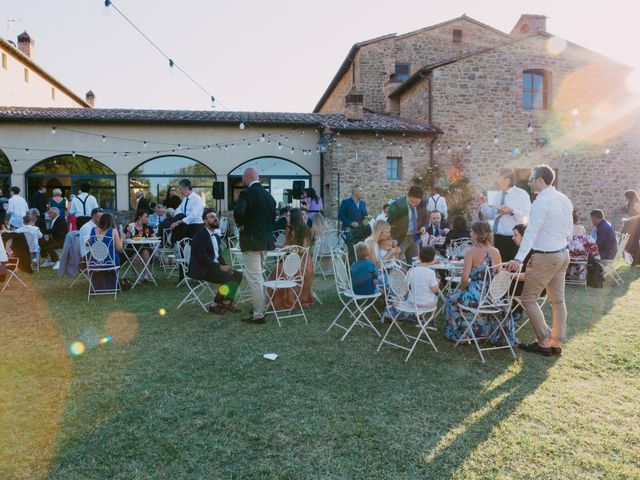 Il matrimonio di Angela e Francesco a Paciano, Perugia 55