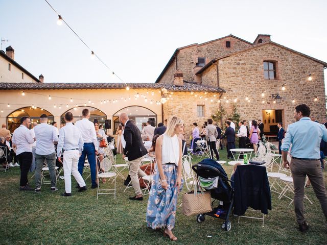 Il matrimonio di Angela e Francesco a Paciano, Perugia 77