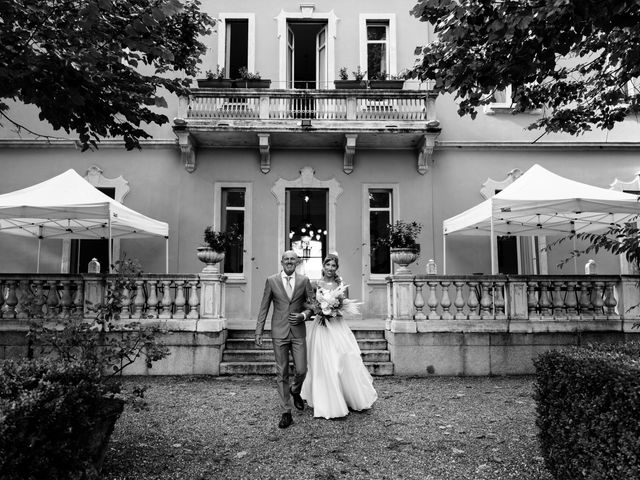Il matrimonio di Valerio e Monica a Inveruno, Milano 29