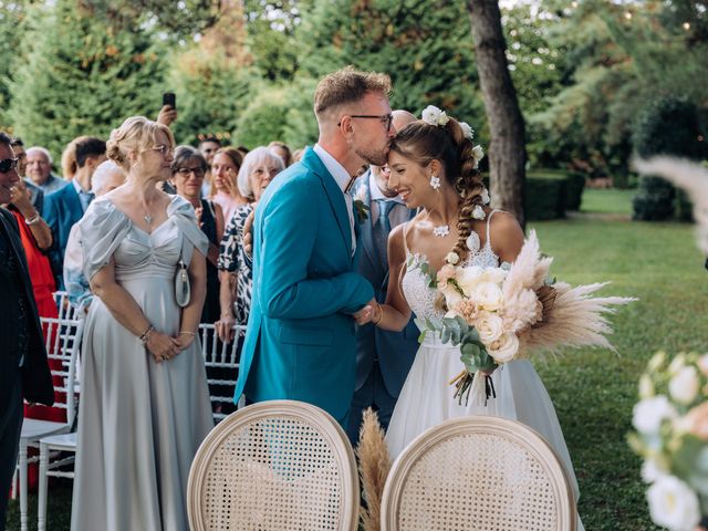 Il matrimonio di Valerio e Monica a Inveruno, Milano 32