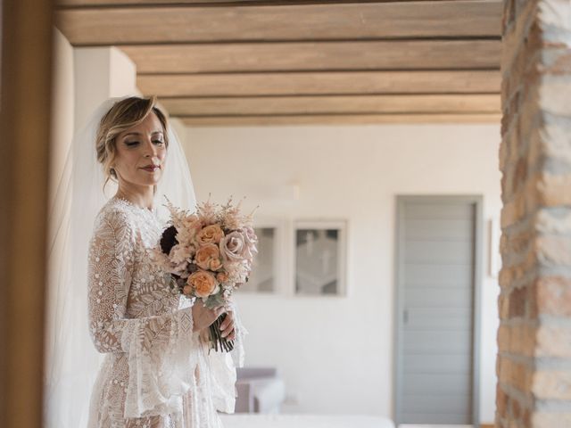 Il matrimonio di Romina e Ivan a Città Sant'Angelo, Pescara 35