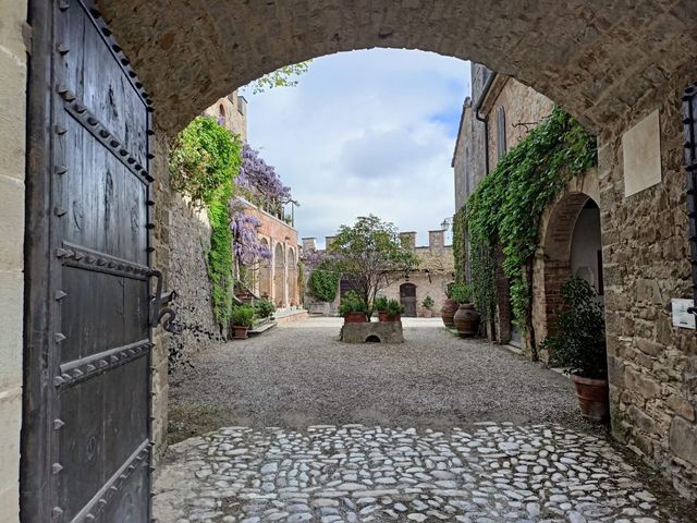 Il matrimonio di Stefano e Chiara a Monteriggioni, Siena 8