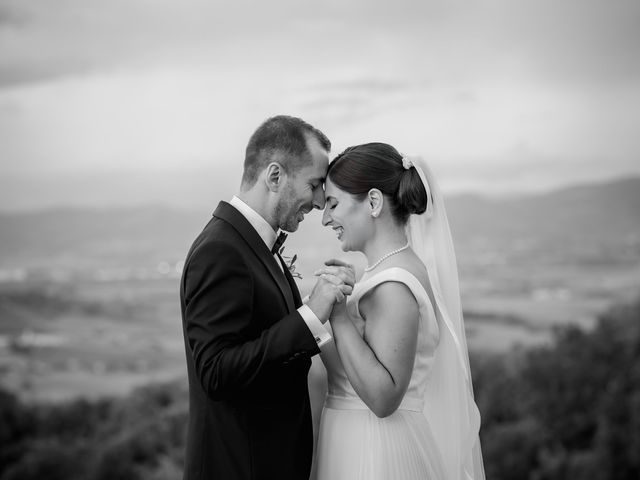 Il matrimonio di Marco e Mariangela a Torgiano, Perugia 12