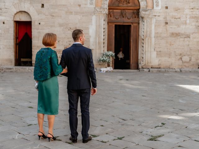 Il matrimonio di Marco e Mariangela a Torgiano, Perugia 43