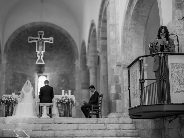 Il matrimonio di Marco e Mariangela a Torgiano, Perugia 52