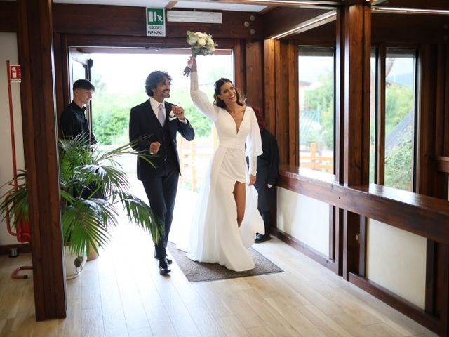 Il matrimonio di Massimiliano e Valentina  a L'Aquila, L'Aquila 36