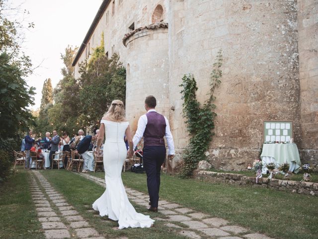 Il matrimonio di Shane e Imogen a Sarteano, Siena 25